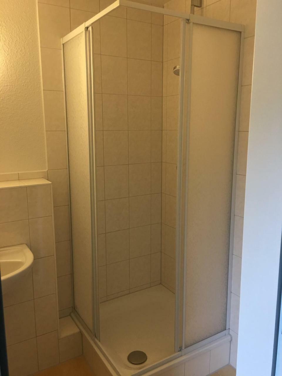 Die Kantine Wittenburg Zimmervermietung Und Hostel Екстериор снимка